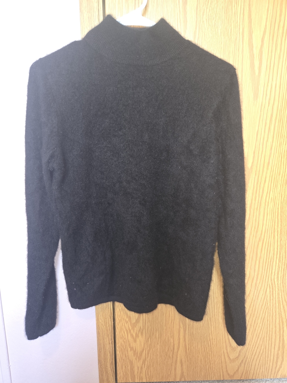 Women's Black Mock Neck Sweater 100% Cashmere